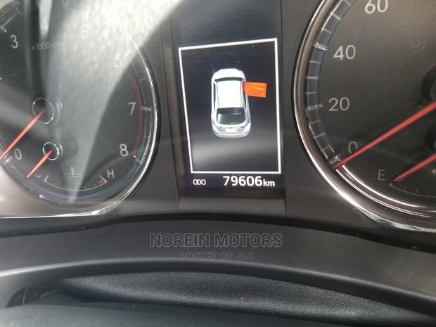 Black SUV: 2014 Toyota Harrier SV Premium - Quality and Style