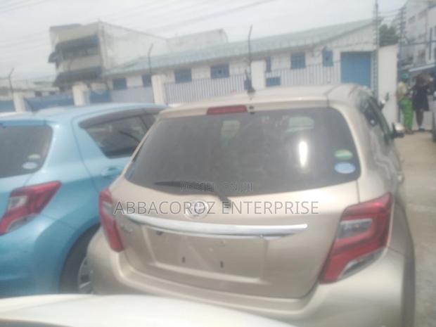Toyota Vitz 1.0 FWD 3dr 2015 Silver