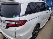 Honda Odyssey 2014 2.4L 2WD Absolute - Classic White: Affordable, Reliable, and Comfortable for sale