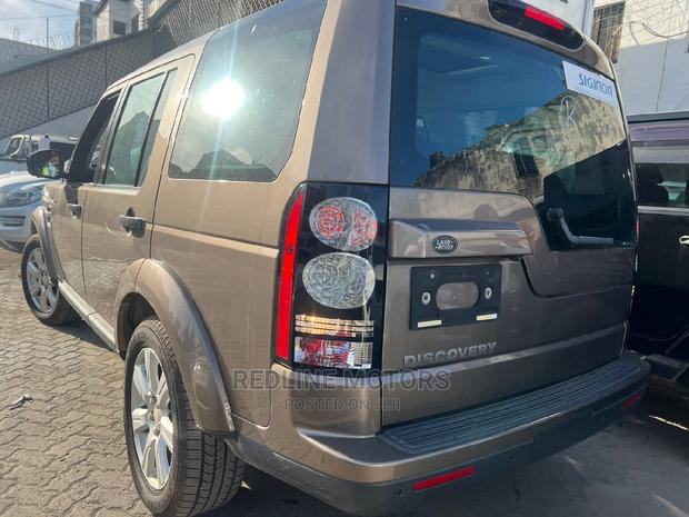 2016 Land Rover Discovery SUV in Brown - Used Brown
