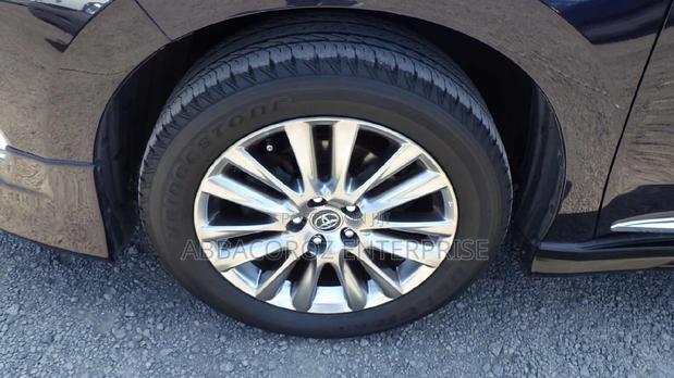 Toyota Harrier 2.5 Hybrid 4WD 2015 Purple