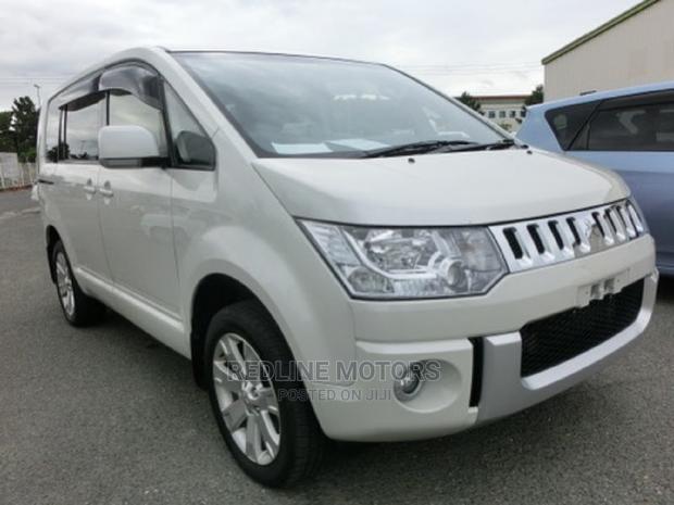 White 2016 Delica Mitsubishi - Excellent Second-hand