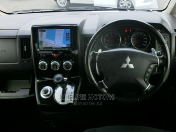 White 2016 Delica Mitsubishi - Excellent Second-hand