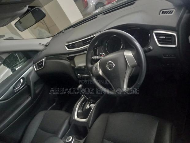 Nissan X-Trail 2015 Gray