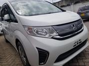 Honda Stepwgn 2016 White for sale