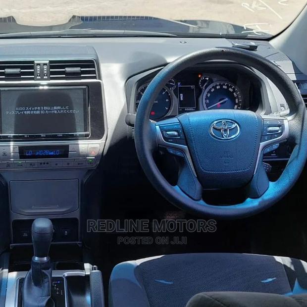 2018 Toyota Land Cruiser Prado 2.7 - Black Luxury Edition