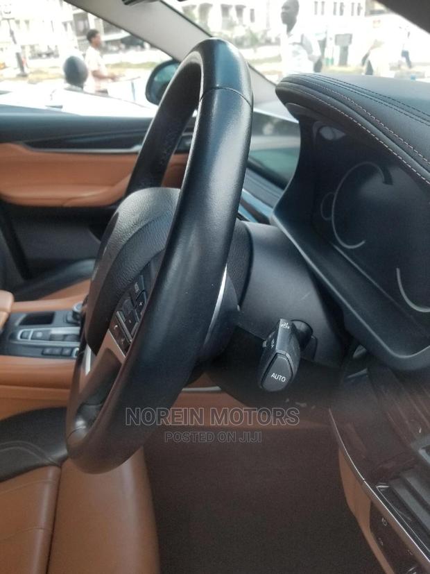 Pre-owned BMW X6 2015 Black with Luxury Features