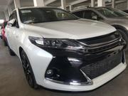 Quality 2015 Toyota Harrier 2.0 4WD White - Used SUV for Sale for sale