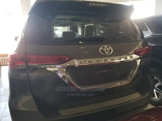 2017 Toyota Fortuner 2.5D AWD in Gray: Unleash Your Adventurous Side