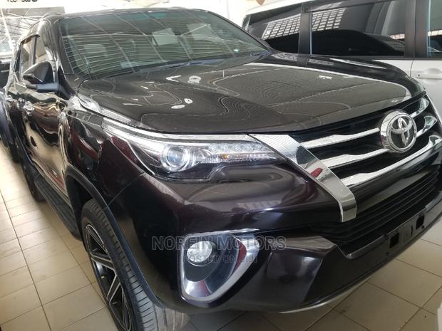 2016 Toyota Fortuner 2.8 D AWD - Black Sporty Edition