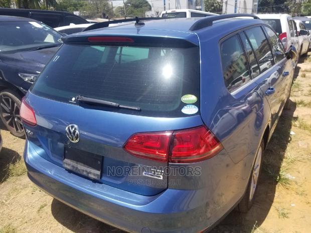 2015 Volkswagen Golf Blue: The Perfect Blend of Style and Performance