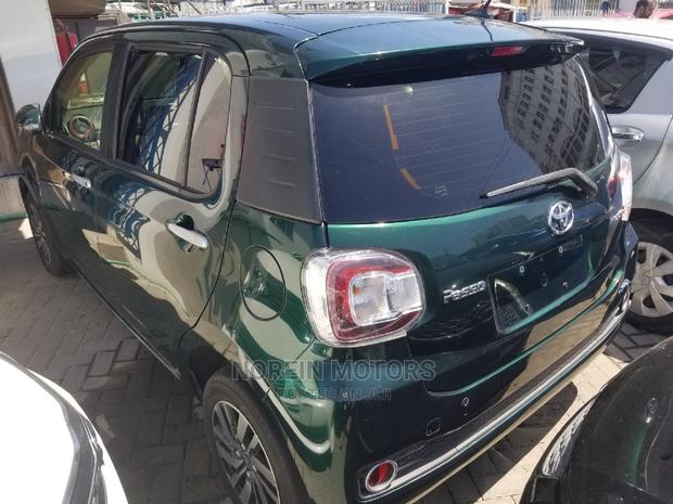 2015 Toyota Passo 1.0 FWD Green - Reliable and Economical Compact Car
