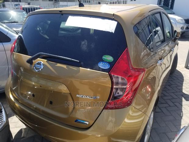 Nissan Note 1.2 Petrol 2015 - Gold: Affordable and Stylish Compact Hatchback