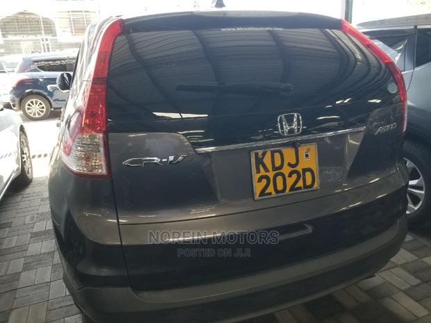 Gray 2015 Honda CR-V for Used Car Buyers