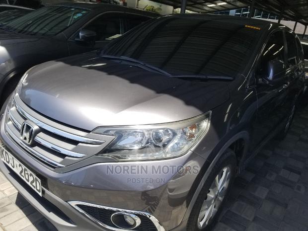Gray 2015 Honda CR-V for Used Car Buyers