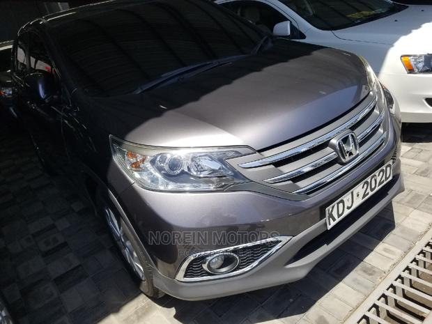 Gray 2015 Honda CR-V for Used Car Buyers