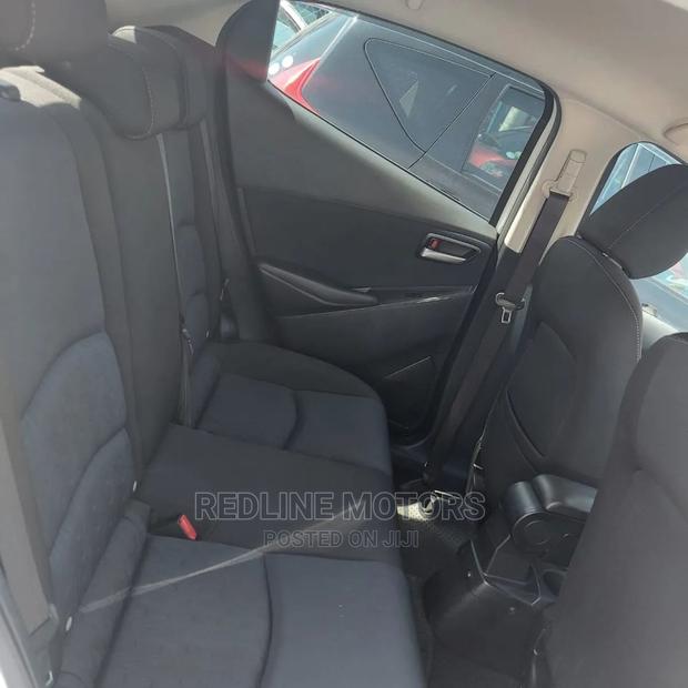 Stylish 2016 Mazda Demio Pearl - Compact Car for Your Daily Commute