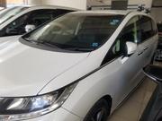2015 Honda Odyssey 2.4 Absolute 4WD - Used White Minivan for Sale for sale