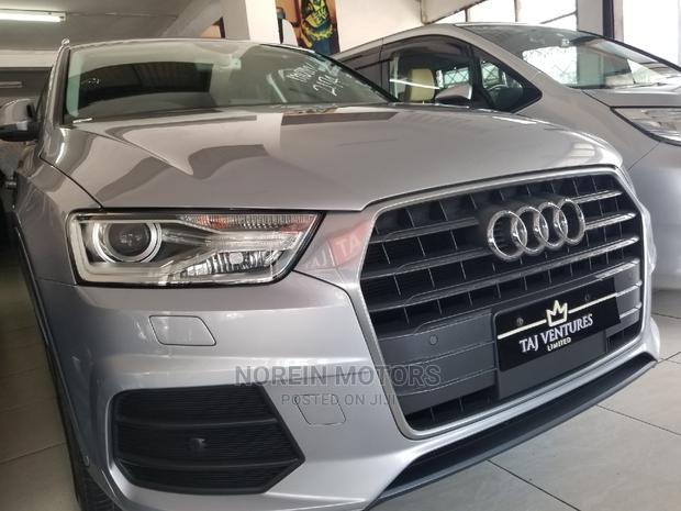 2015 Audi Q3 TDI 150hp 2.0L Gray - Elegant Compact SUV