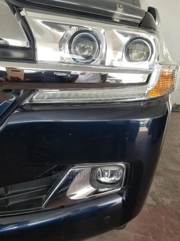 2015 Toyota Land Cruiser 4.6 V8 ZX in Blue - Premium Off-Road Adventure