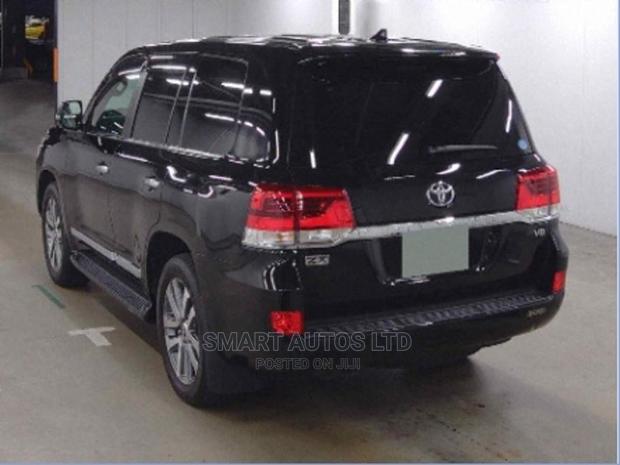 Black 2016 Toyota Land Cruiser SUV