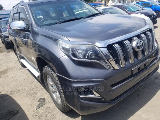 2015 Toyota Land Cruiser Prado 3.0 D-4d: 190 Hp, 7-Seater, Gray