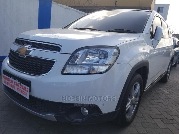 Stylish 2015 Chevrolet Orlando 2.0 White - Best Value for Money