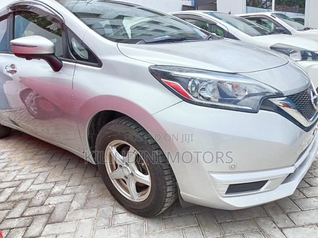 2017 Nissan Note Silver - Compact Car with a Spacious Interior