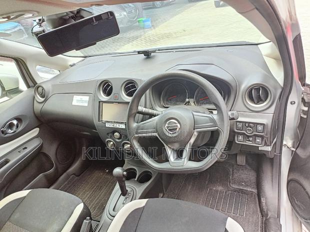 2017 Nissan Note Silver - Compact Car with a Spacious Interior