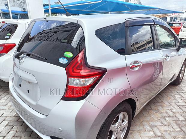 2017 Nissan Note Silver - Compact Car with a Spacious Interior