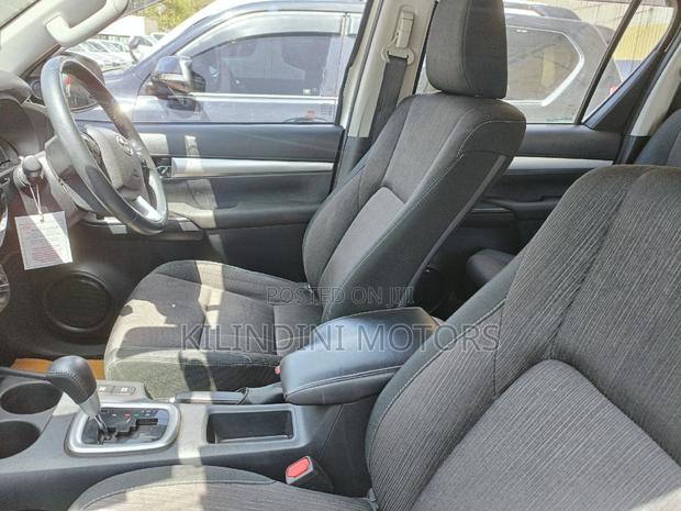 2016 Toyota Hilux White Edition - Powerful Pickup Truck