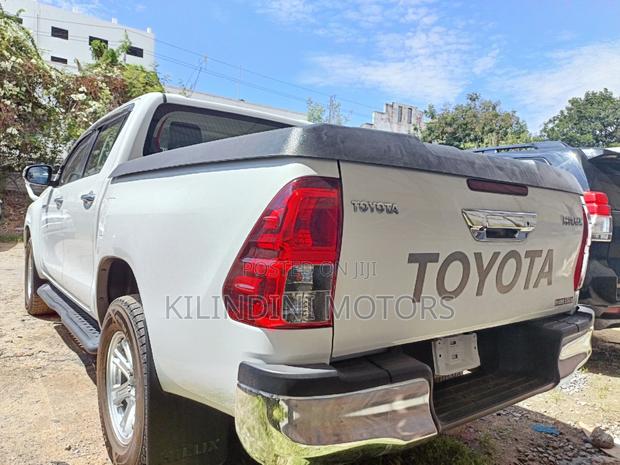 2016 Toyota Hilux White Edition - Powerful Pickup Truck