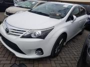 White 2015 Toyota Avensis - Comfortable and Elegant Sedan for sale