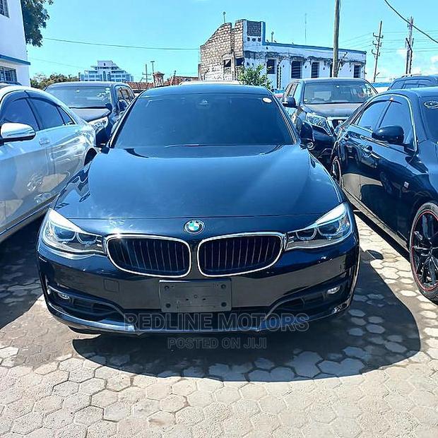 Gray BMW 320i 2016 - Certified Pre-Owned