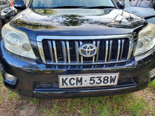 2010 Toyota Land Cruiser Prado Black: Stunningly Beautiful SUV for Sale!