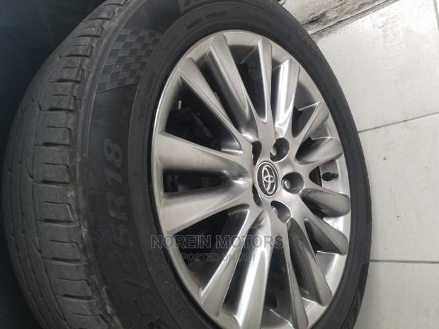 2015 Toyota Harrier 4WD: Luxury and Performance in One Package
