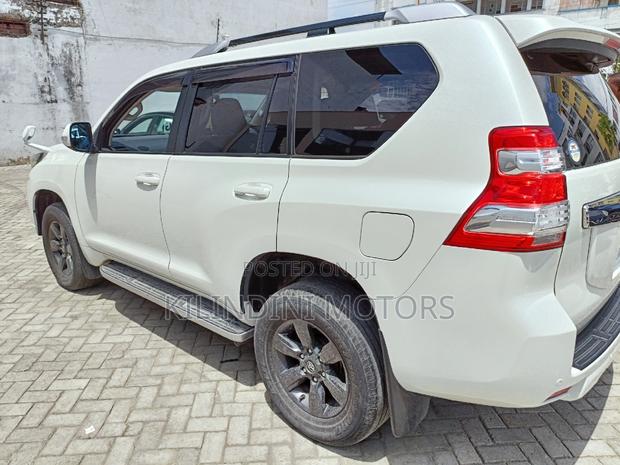 2015 White Toyota Land Cruiser - Pre-owned, Well-Maintained