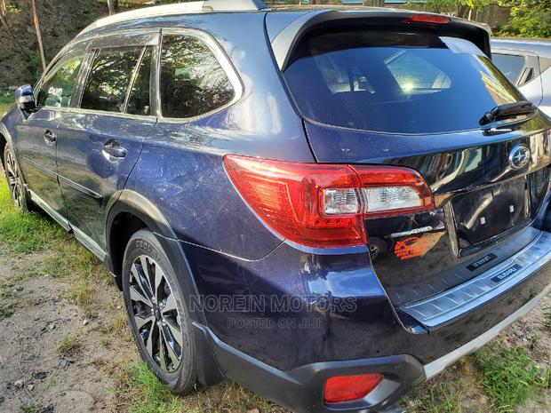 Black 2015 Subaru Outback: Modern AWD Adventure Vehicle