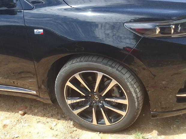 Black 2016 Toyota Harrier: Top-Grade SUV Up for Grabs