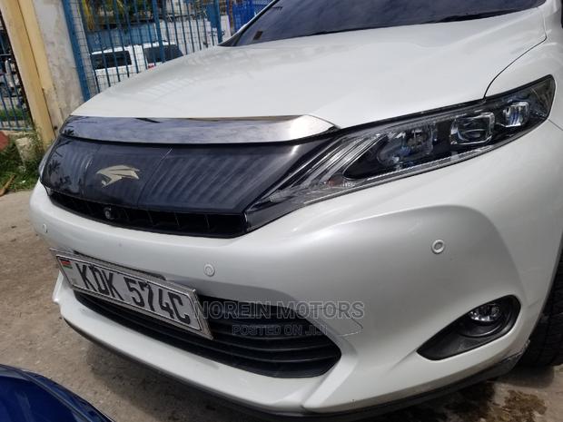 2016 Toyota Harrier 2.0 AWD White - Used Luxury SUV for Sale