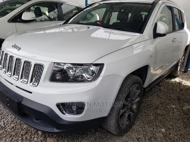 2015 Jeep Compass White - Pre-Owned, Manual Transmission