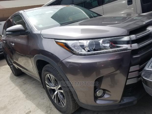 2019 Toyota Kluger SUV Gray - Pre-owned with Great Features