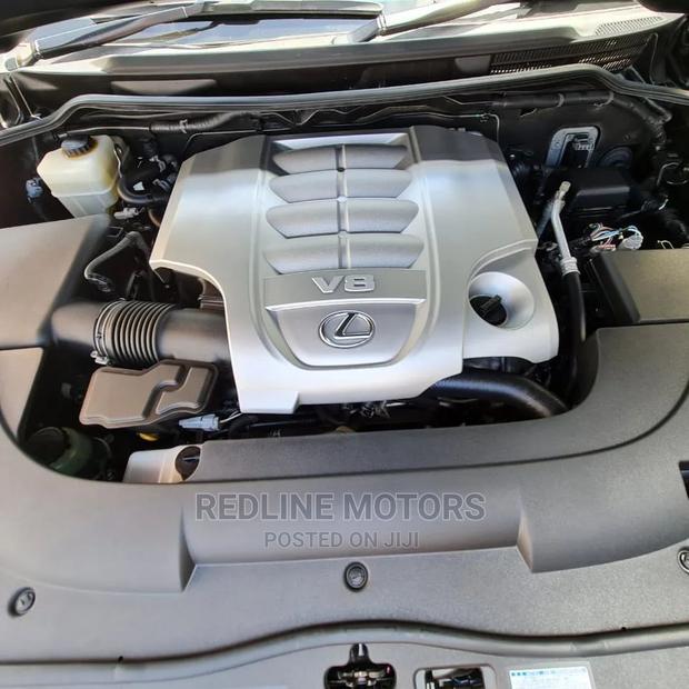 LX 2016 Pearl - Pre-owned Luxury SUV from Lexus