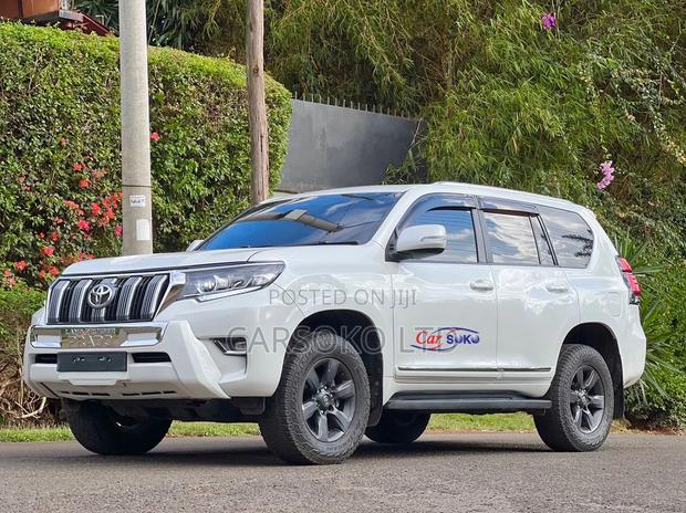 White 2015 Toyota Land Cruiser Prado - Pre-owned SUV for Sale