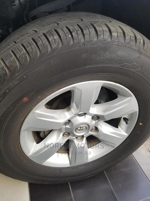 2015 Toyota Land Cruiser Prado 3.0 D-4d - Powerful and Stylish Luxury SUV