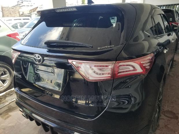 Black Toyota Harrier 2.0 4WD 2015: Powerful and Stylish SUV