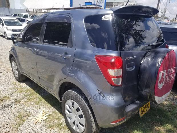 Pre-owned 2012 Toyota Rush 1.5 AWD - Gray