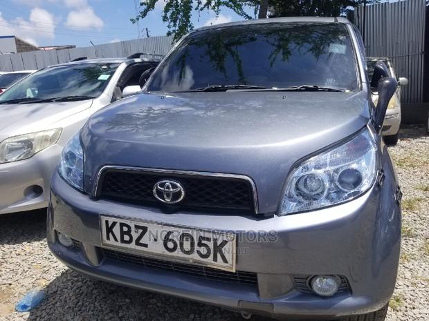 Pre-owned 2012 Toyota Rush 1.5 AWD - Gray