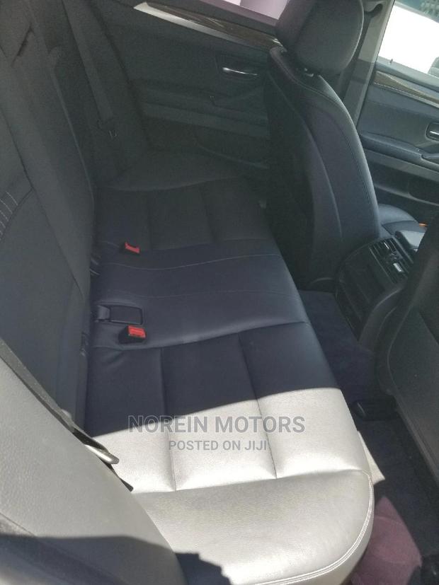 BMW 523i 2015 White Sedan, Perfect for Daily Commute