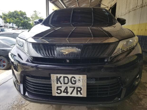 Premium 2015 Toyota Harrier 4WD Black with 2.0L Engine